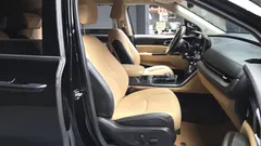 2023 Kia Carnival Gasoline 7-Seater Signature — фото 11