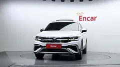 2023 Volkswagen Tiguan 2.0 TSI Prestige — фото 3