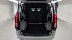 2023 Hyundai Staria L3.5 Cargo 5-Seater — фото 18