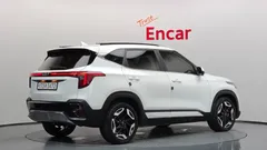 2023 Kia Seltos Gasoline 2.0 2WD, белый — фото 2