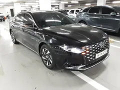 2023 Hyundai Grandeur Premium — фото 9