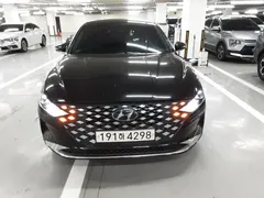 2023 Hyundai Grandeur Premium — фото 13