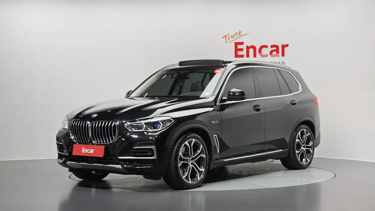 2022 BMW X5 xDrive 45e xLine