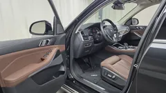2022 BMW X5 xDrive 45e xLine — фото 10