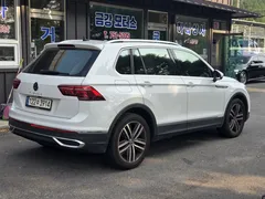 2022 Volkswagen Tiguan 2.0 TDI Prestige, белый — фото 3