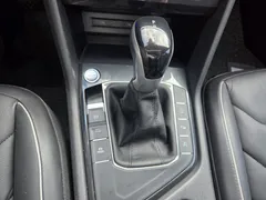 2022 Volkswagen Tiguan 2.0 TDI Prestige, белый — фото 10