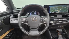 2023 Lexus ES Executive — фото 14