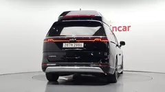 2023 Kia Carnival Gasoline 9-Seater Hi-Limousine — фото 4