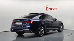 2021 Audi A5 40 TDI Quattro Premium Sportback, синий — фото 2
