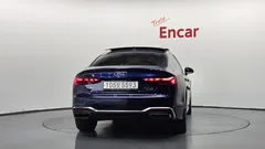 2021 Audi A5 40 TDI Quattro Premium Sportback, синий — фото 4