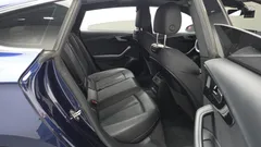2021 Audi A5 40 TDI Quattro Premium Sportback, синий — фото 11