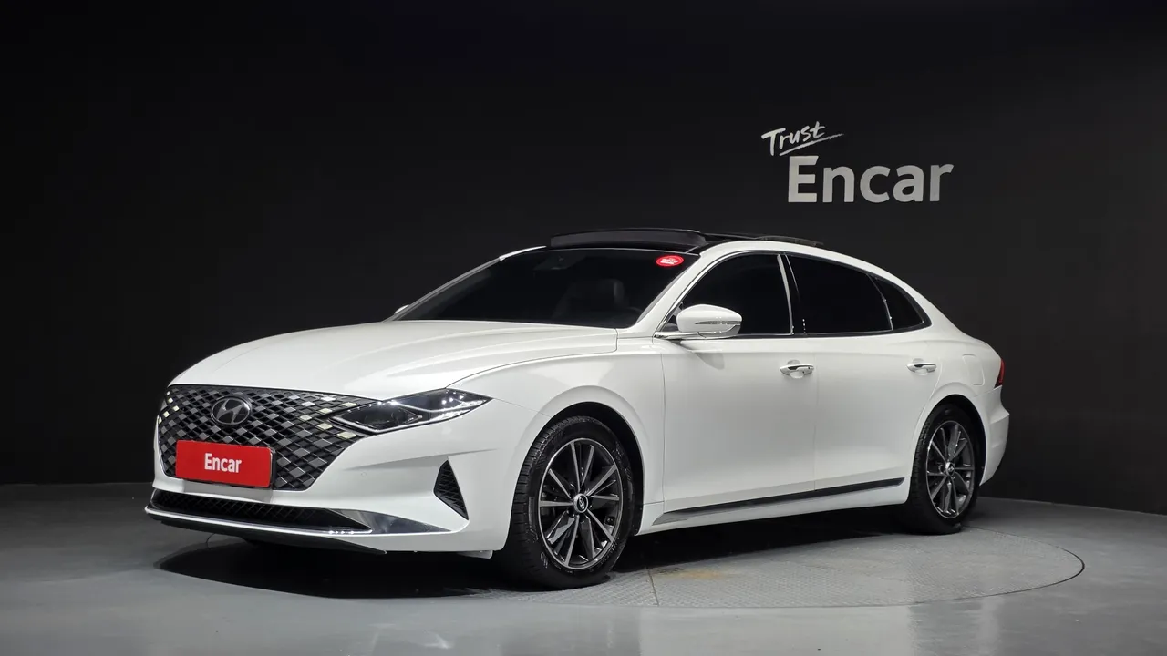 2022 Hyundai Grandeur 3.0 LPi Rent Car