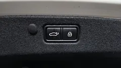 2022 Hyundai Grandeur 3.0 LPi Rent Car — фото 16