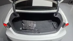 2022 Hyundai Grandeur 3.0 LPi Rent Car — фото 17