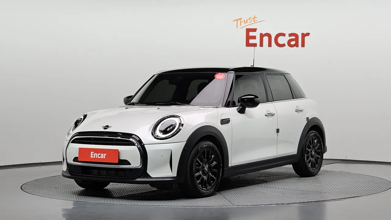 2024 Mini Cooper 5Door Classic