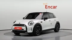 2024 Mini Cooper 5Door Classic — фото 11