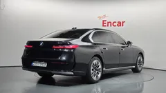 2023 BMW 7-Series 740d xDrive Design Pure Excellence — фото 2