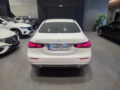 2023 Mercedes-Benz E-Class E250 Avantgarde — фото 4