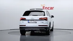 2022 Audi Q5 45 TFSI Quattro, белый — фото 4