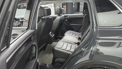 2023 Volkswagen Tiguan 2.0 TDI Prestige — фото 11
