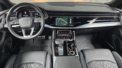 2022 Audi Q8 55 TFSI Quattro Premium — фото 7