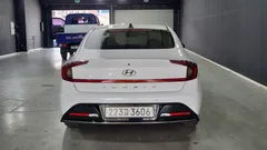 2023 Hyundai Sonata 2.0 — фото 4