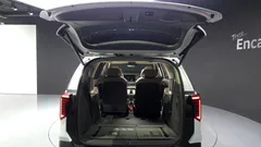 2025 Kia Canival Diesel 7-Seater Gravity — фото 17