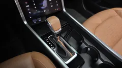2023 KG_Mobility_Ssangyong Torres Gasoline 1.5 4WD — фото 9