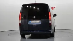 2023 Hyundai Staria Tourer 11-Seater — фото 4