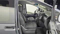 2023 Hyundai Staria Tourer 11-Seater — фото 11
