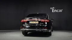 2021 Audi A8 55 TFSI Quattro LWB — фото 4
