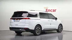 2023 Kia Carnival Diesel 9-Seater Noblesse — фото 2
