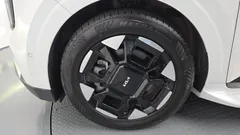 2024 Kia Canival Gasoline 9-Seater Signature, белый — фото 5