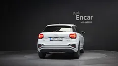 2023 Audi Q2 35 TDI Premium, белый — фото 4