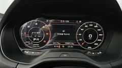 2023 Audi Q2 35 TDI Premium, белый — фото 8