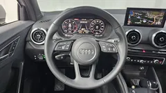 2023 Audi Q2 35 TDI Premium, белый — фото 13