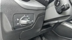 2023 Audi Q2 35 TDI Premium, белый — фото 20
