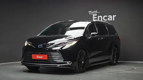 2023 Toyota Sienna 2.5 Hybrid 2WD