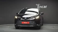 2023 Toyota Sienna 2.5 Hybrid 2WD, чёрный — фото 3