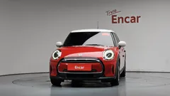 2023 Mini Cooper 5Door Classic — фото 3
