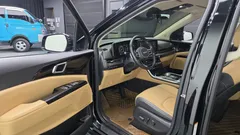 2023 Kia Carnival Diesel 7-Seater Noblesse — фото 10