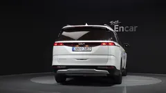 2022 Kia Carnival Diesel 9-Seater Prestige — фото 4