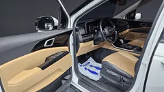 2022 Kia Carnival Diesel 9-Seater Prestige — фото 10