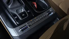 2022 Kia Carnival Diesel 9-Seater Prestige — фото 16