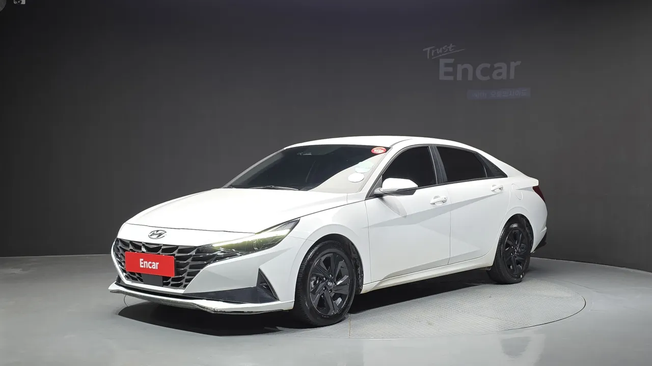 2022 Hyundai AVANTE Modern