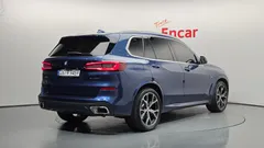 2023 BMW X5 xDrive 40i M Sport — фото 2