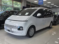2023 Hyundai Staria Tourer 9-Seater — фото 11
