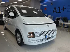 2023 Hyundai Staria Tourer 9-Seater — фото 14