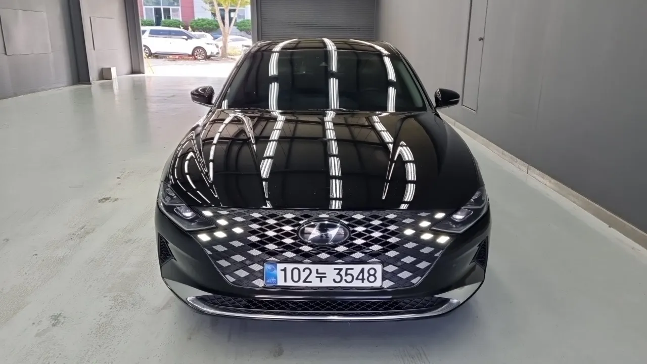2022 Hyundai Grandeur 3.0 LPi Rent Car