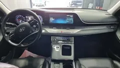 2022 Hyundai Grandeur 3.0 LPi Rent Car — фото 17